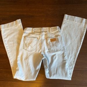 Wrangler women’s exaggerated boot cut jeans